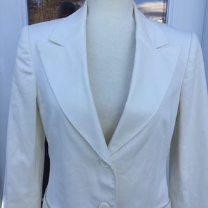 Anne Klein Jacket.  size 6